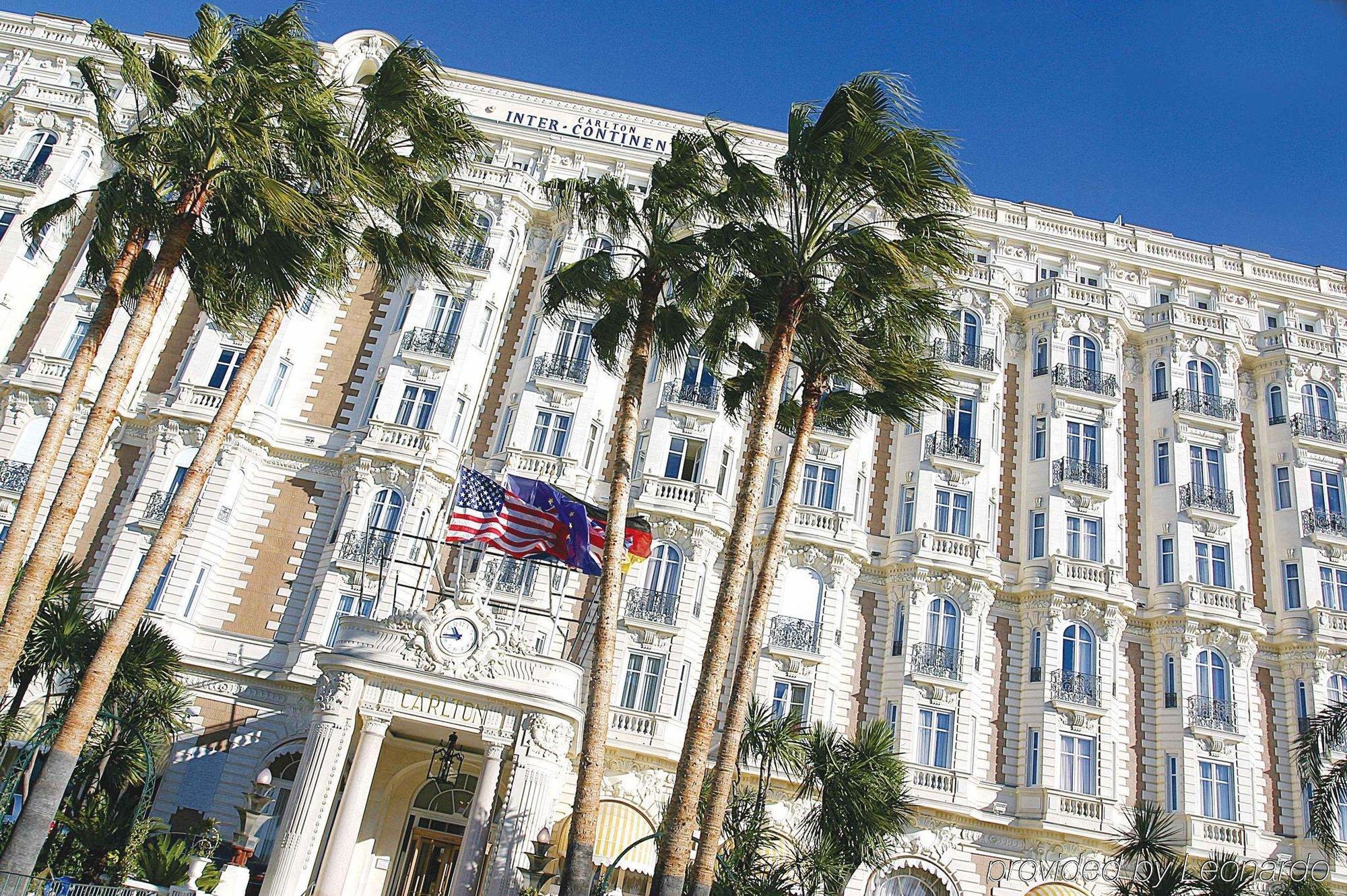 Carlton Cannes, A Regent Hotel Exterior photo